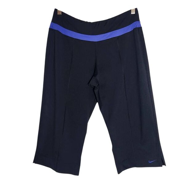 Nike Black and Purple Cropped Activewear Pants Size Medium Nike Capri Pants - Picture 1 of 9